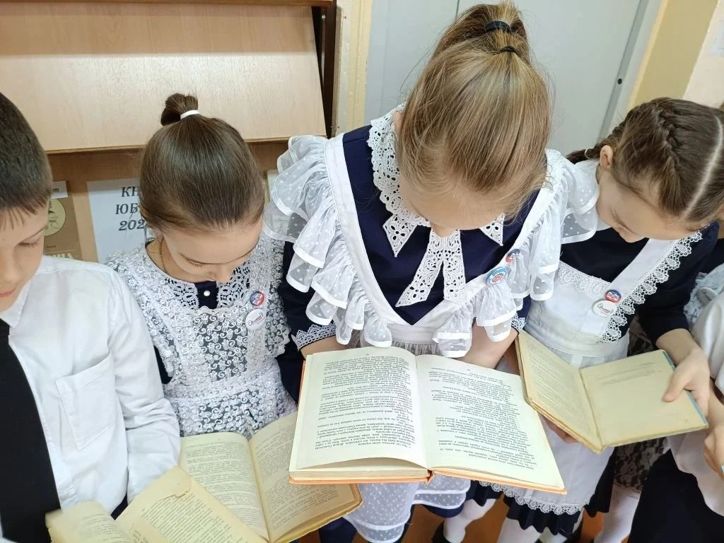 📚 День коренных малочисленных народов России 30 апреля в России отмечается День коренных малочисленн