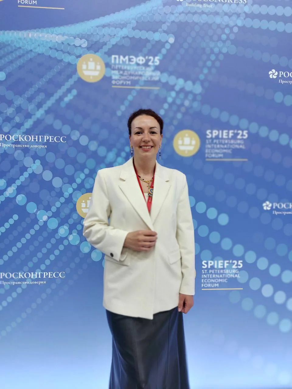 Давайте знакомиться. Я — Алла Беленкова. 👋