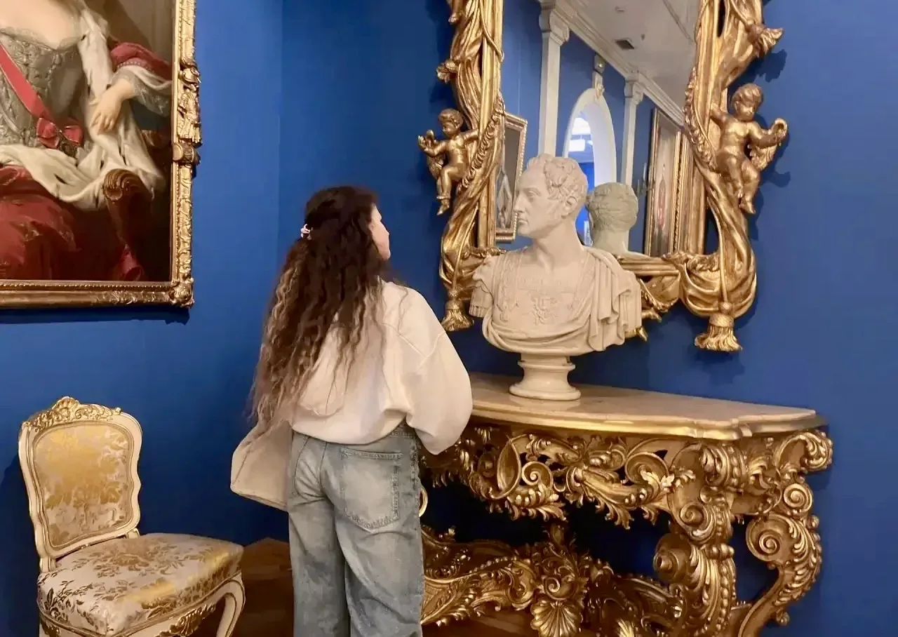 🎨 Погружение в искусство и историю  Пятиклассники из 5 «Г» провели выходные не просто интересно — он