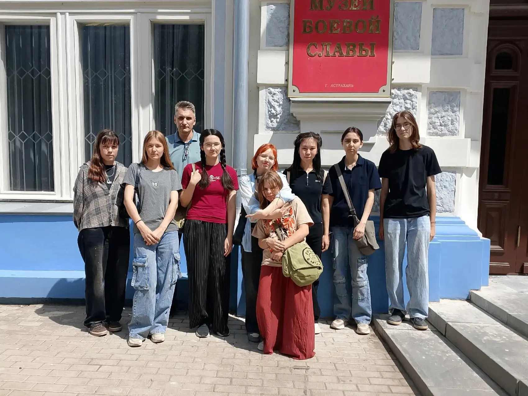 🇷🇺 Студенты АГТ приняли участие в мероприятии «Мы — великой России частица»

Астраханский губернск