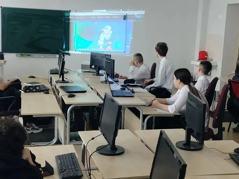 В школe прошли видео-уроки проекта "Цифровой лигбез" для учеников 8–11 классов В рамках реализации п
