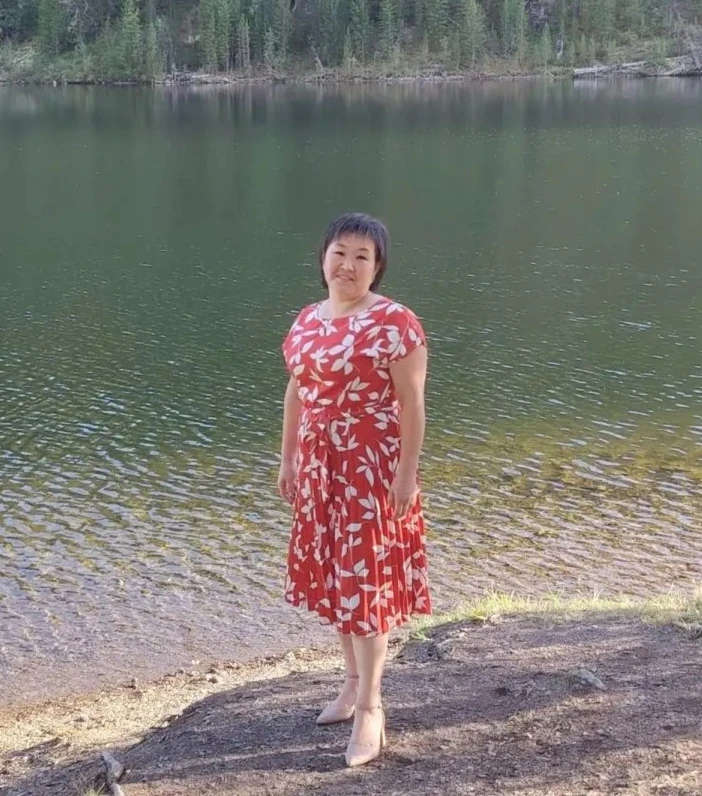 🌺 Поздравляем с юбилейным днём рождения главу Бешпельтирского поселения Елену Андреевн...