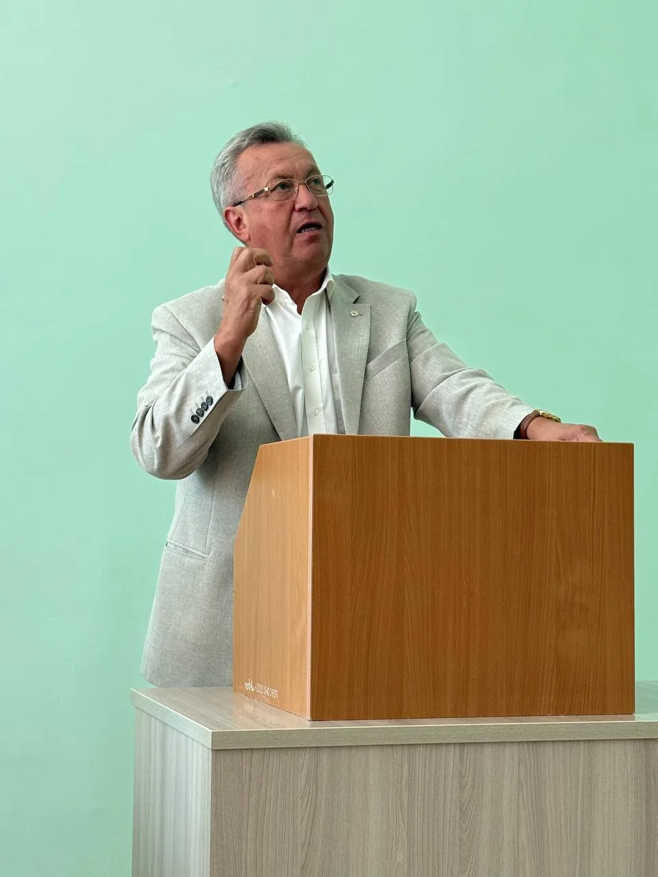 Мы строим будущее! Буквально!


2026 год. Позади — тысячи часов за чертежами, сотни расчетов на проч