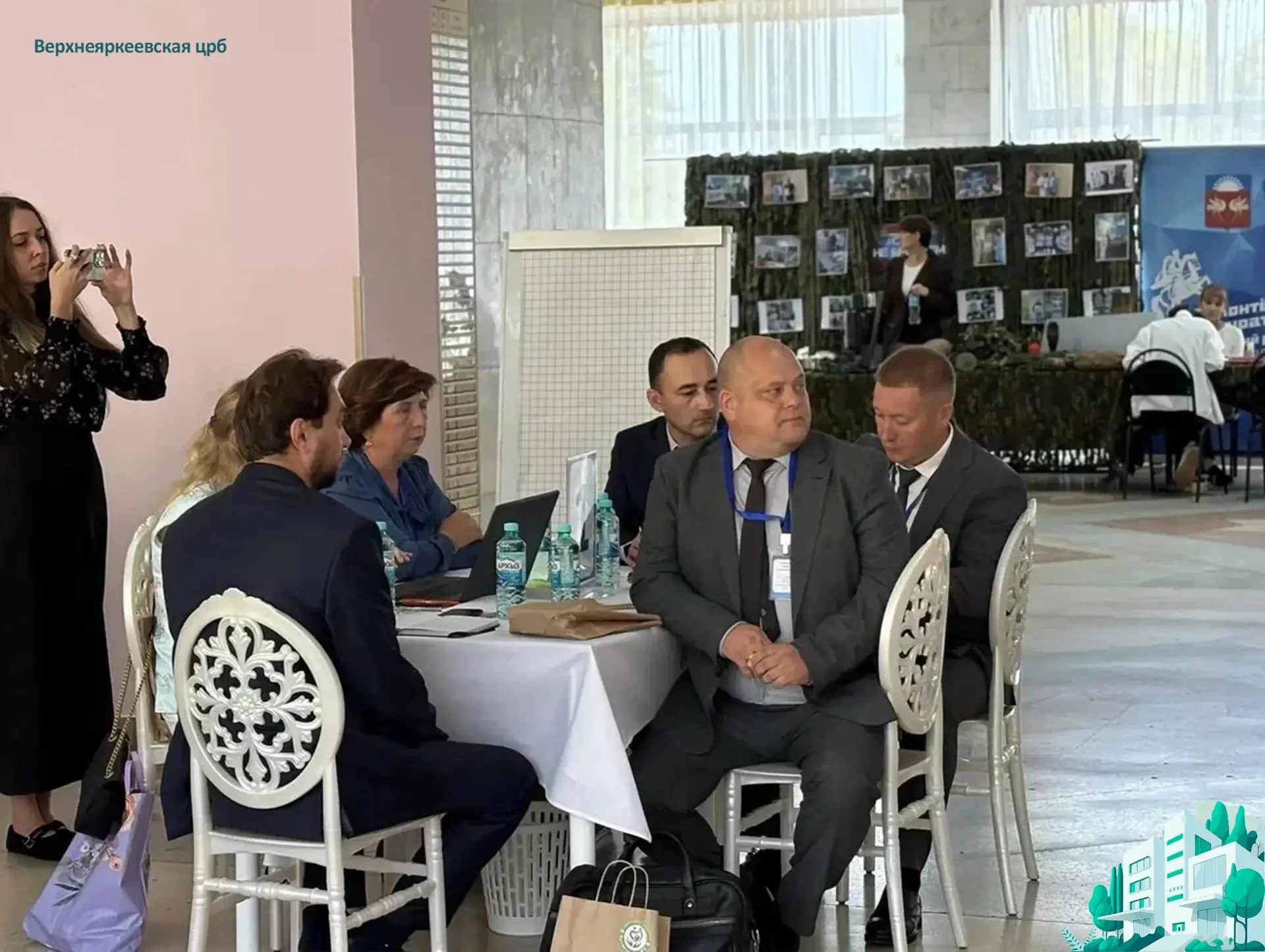 25 августа и.о. главного врача Верхнеяркеевской ЦРБ Айдар Салаватович Сабитов и заведую...