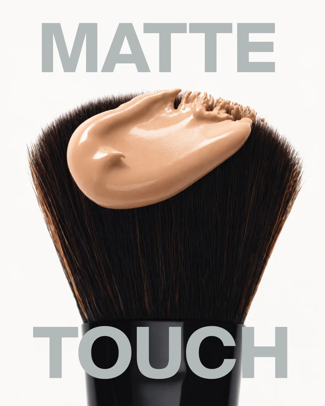 Matte Touch — тон, который легко вписать в свой ежедневный макияж 🤎