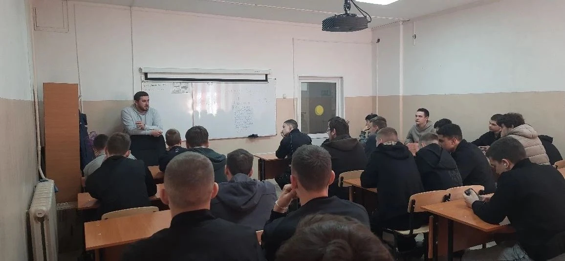 🛡️ Культура безопасности: встреча с директором координационного центра ДВФУ
