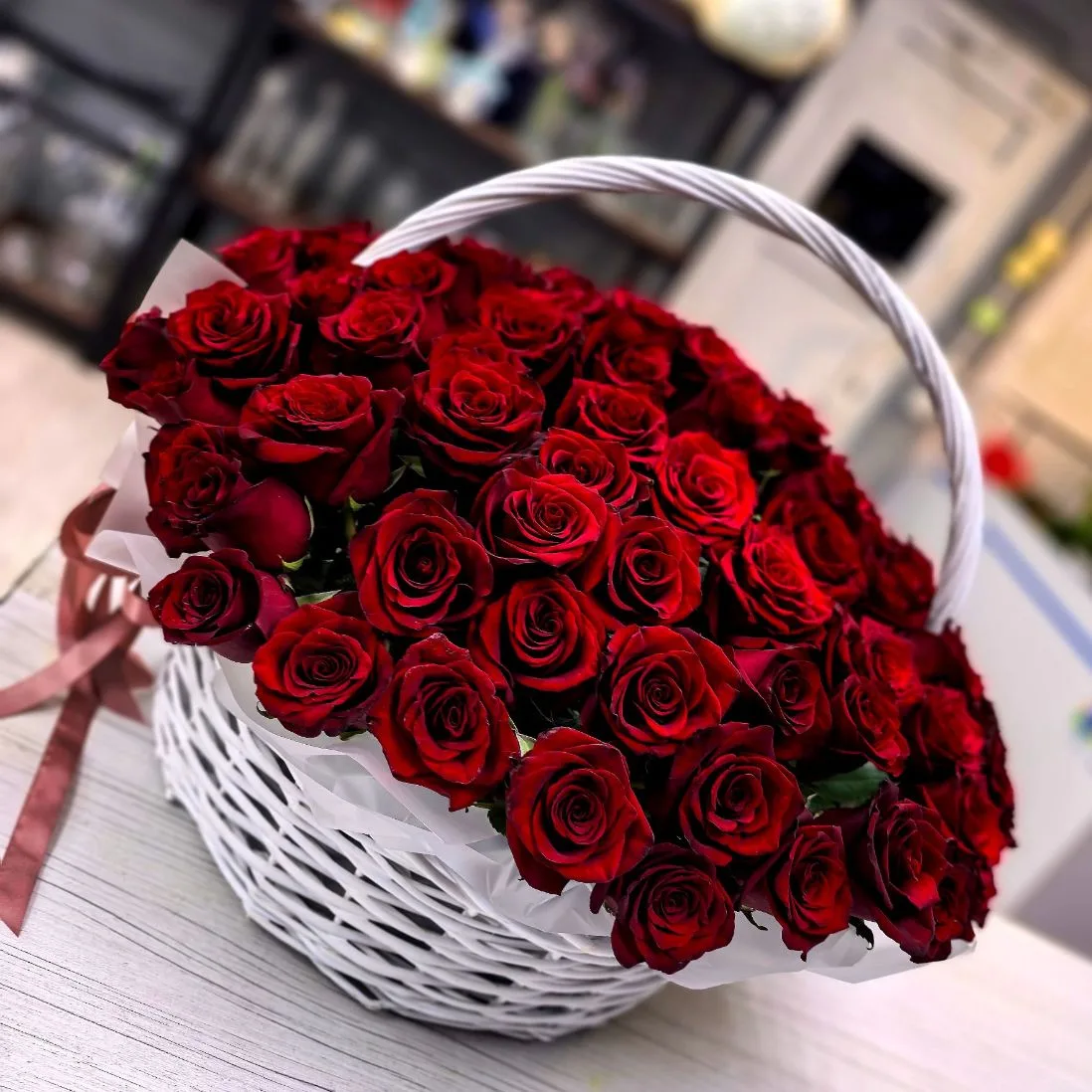 Шикарная корзина из 101 розы для любимой девушки ❤️