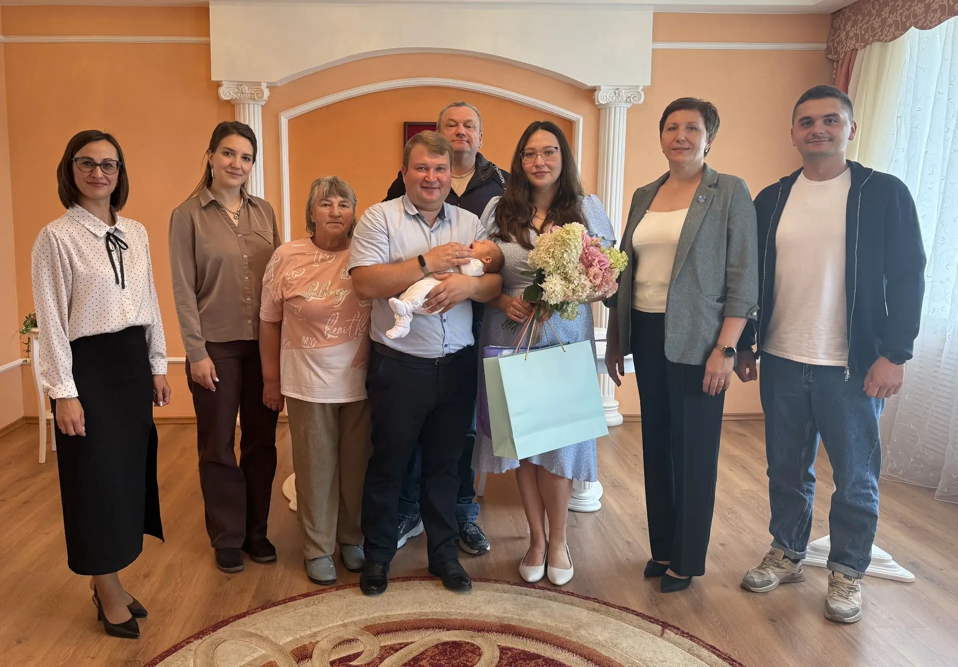👶Для Александра и Арины Кузнецовых рождение первенца Алексея стало продолжением их сем...