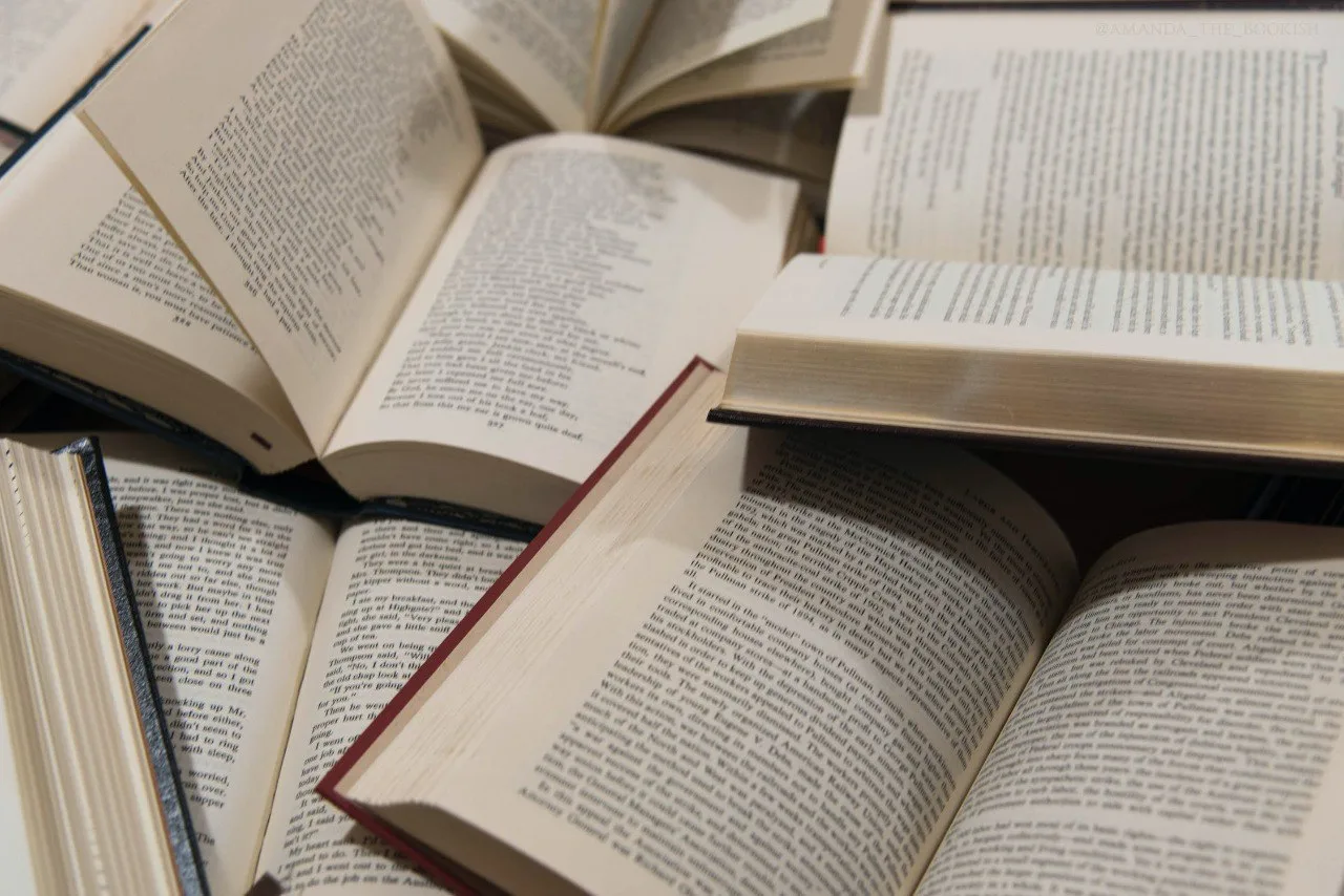 Подборка книг о манипуляциях