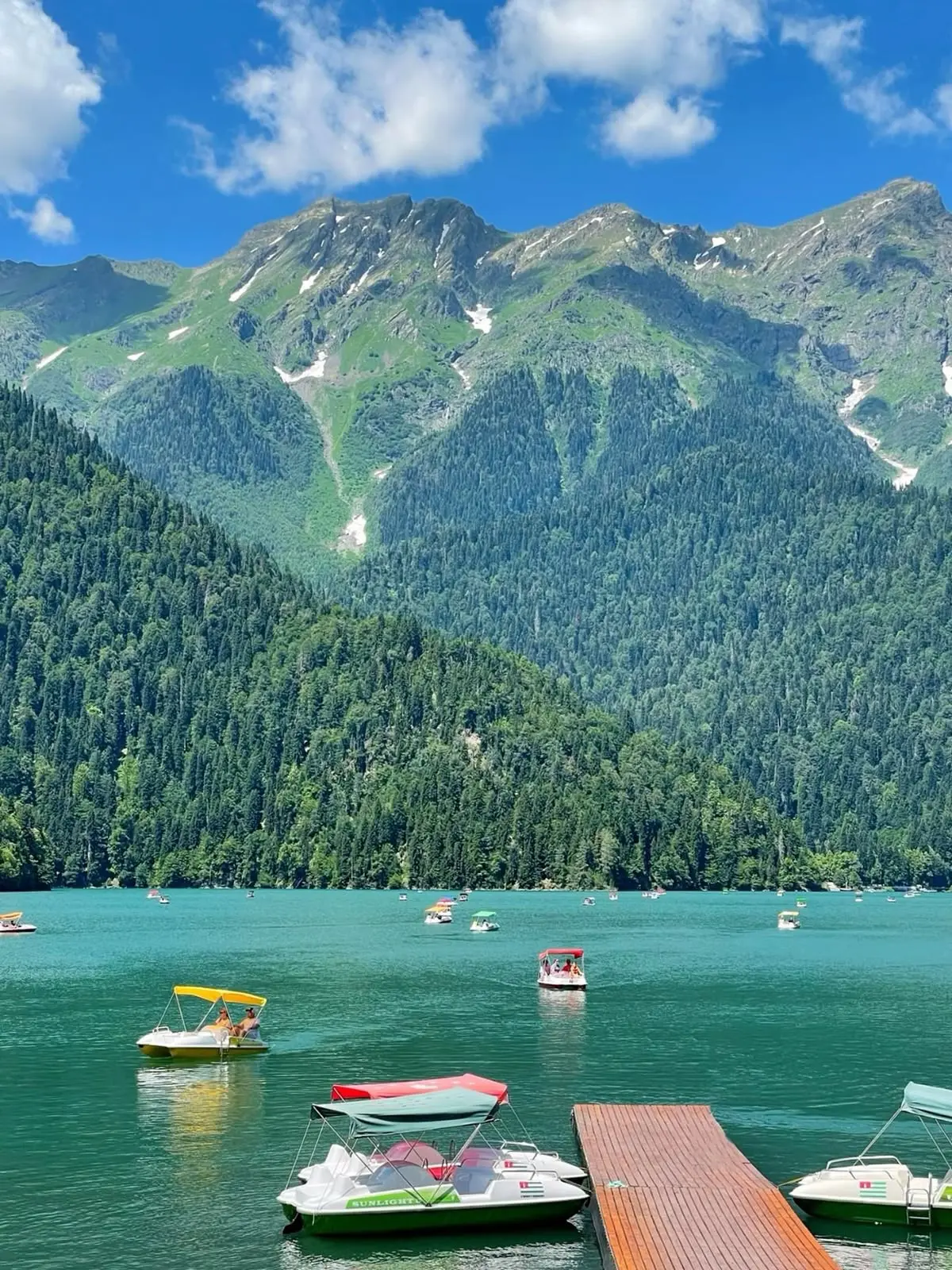 😍 Абхазия: отдых с комфортом даже в прохладные дни! 🌄🌊