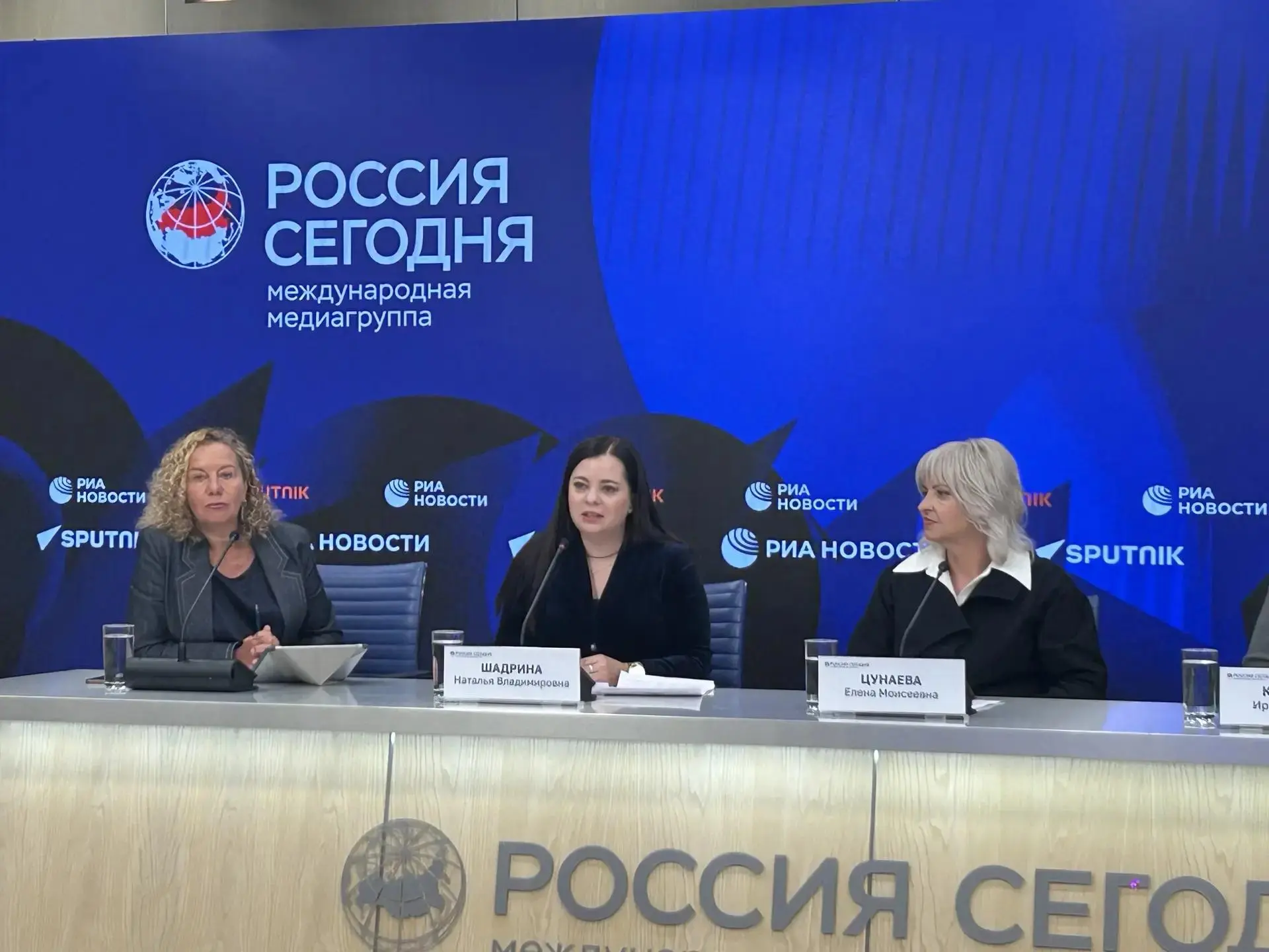 Руководитель Исполкома Бессмертного полка России Наталья Шадрина о том, как принять уча...