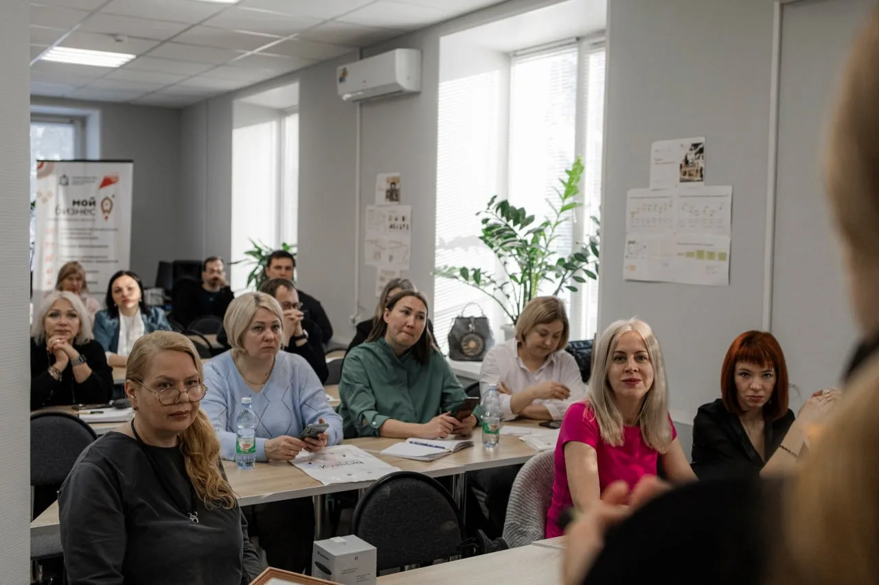 📌 Саровские предприниматели смогут пройти бесплатное обучение по работе с искусственным интеллектом