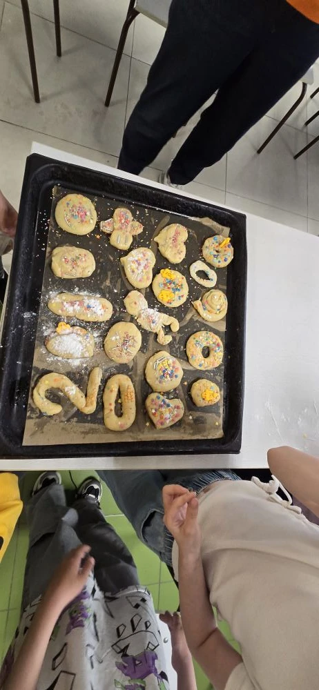 🍪 Самый вкусный полдник своими руками!

В нашем пришкольном лагере прошёл кулинарный супер мастер-к