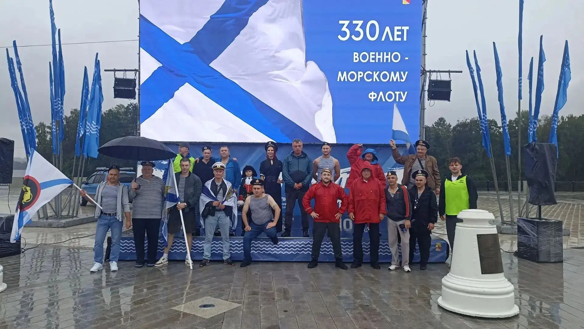26 июля на Адмиралтейской площади  были организованы  спортивные  площадки для участник...