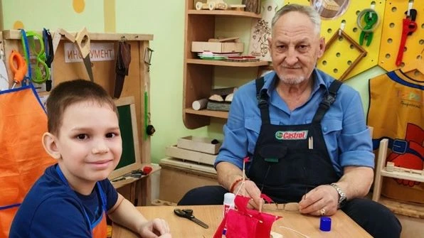 🧶 Ремесла, которые объединяют и воспитывают: в одном из детских садов Челябинска создают трудовые м