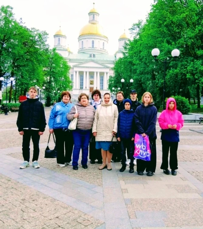 В дни праздничных выходных замещающие семьи Колышлейского района посетили Музей одной к...