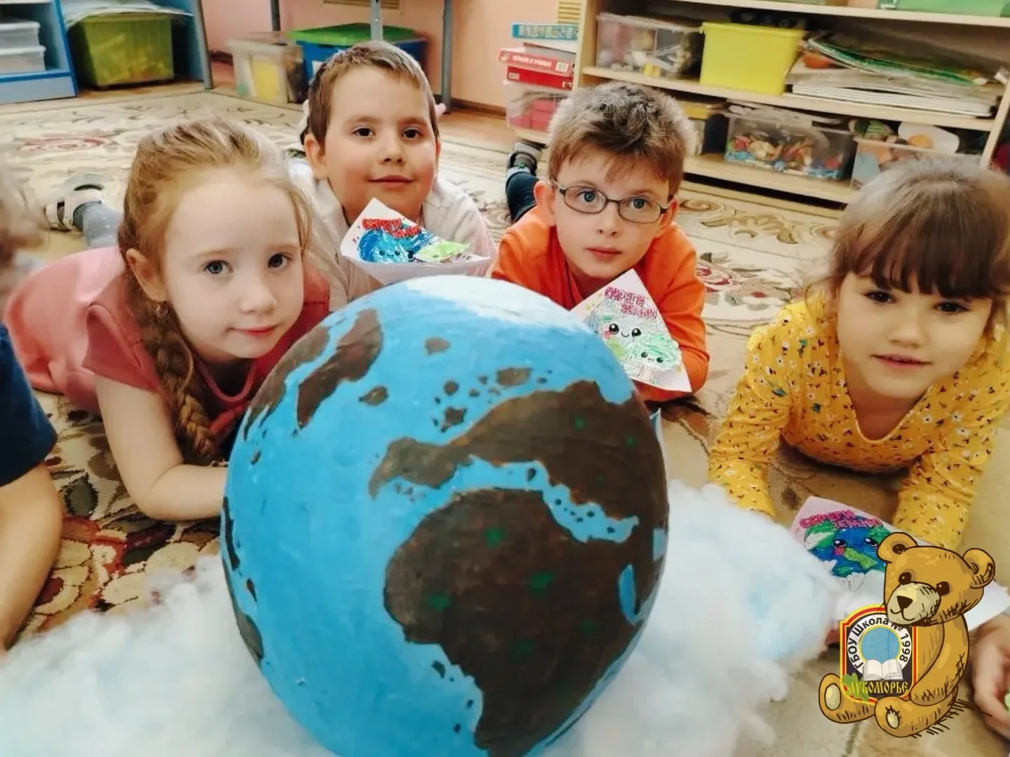 #ДайджестДошколят | День Земли 🌍  В группе «Радуга» прошёл тематический день, посвящённый нашей план
