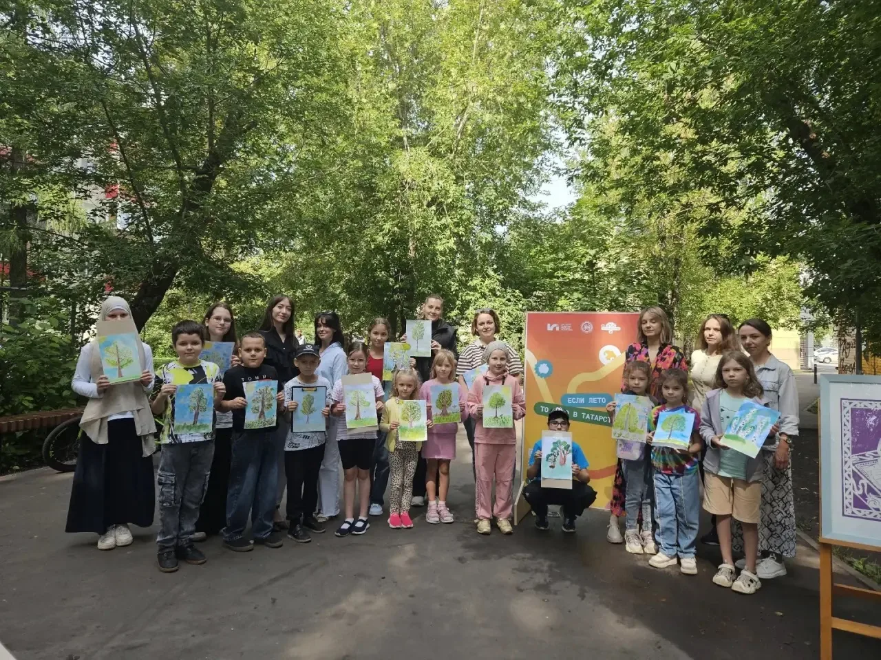Сегодня, 19 августа, в сквере на улице Кирпичникова для всех жителей микрорайона в рамк...