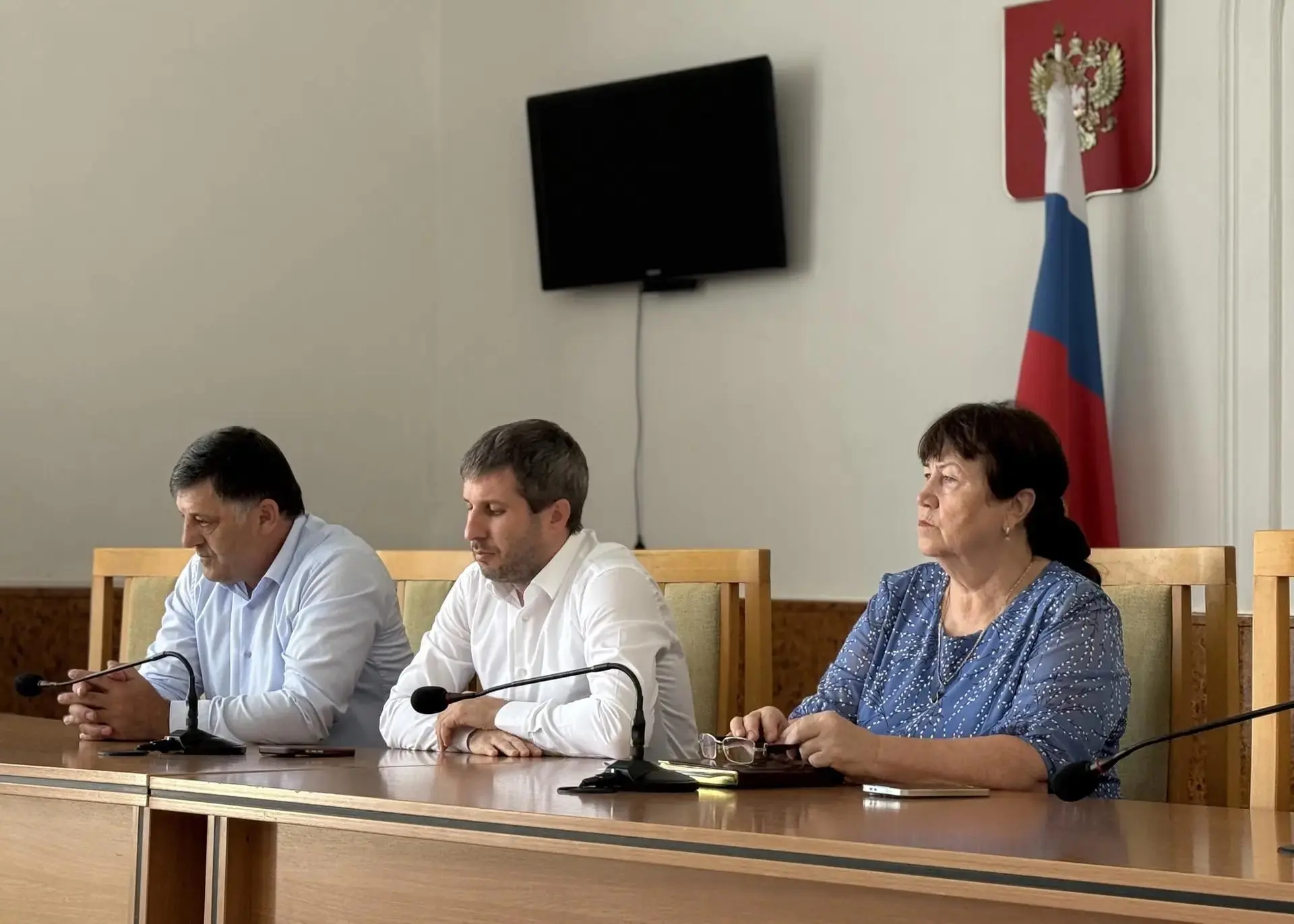 В Тарумовском районе состоялось совещание с руководителями образовательных учреждений.