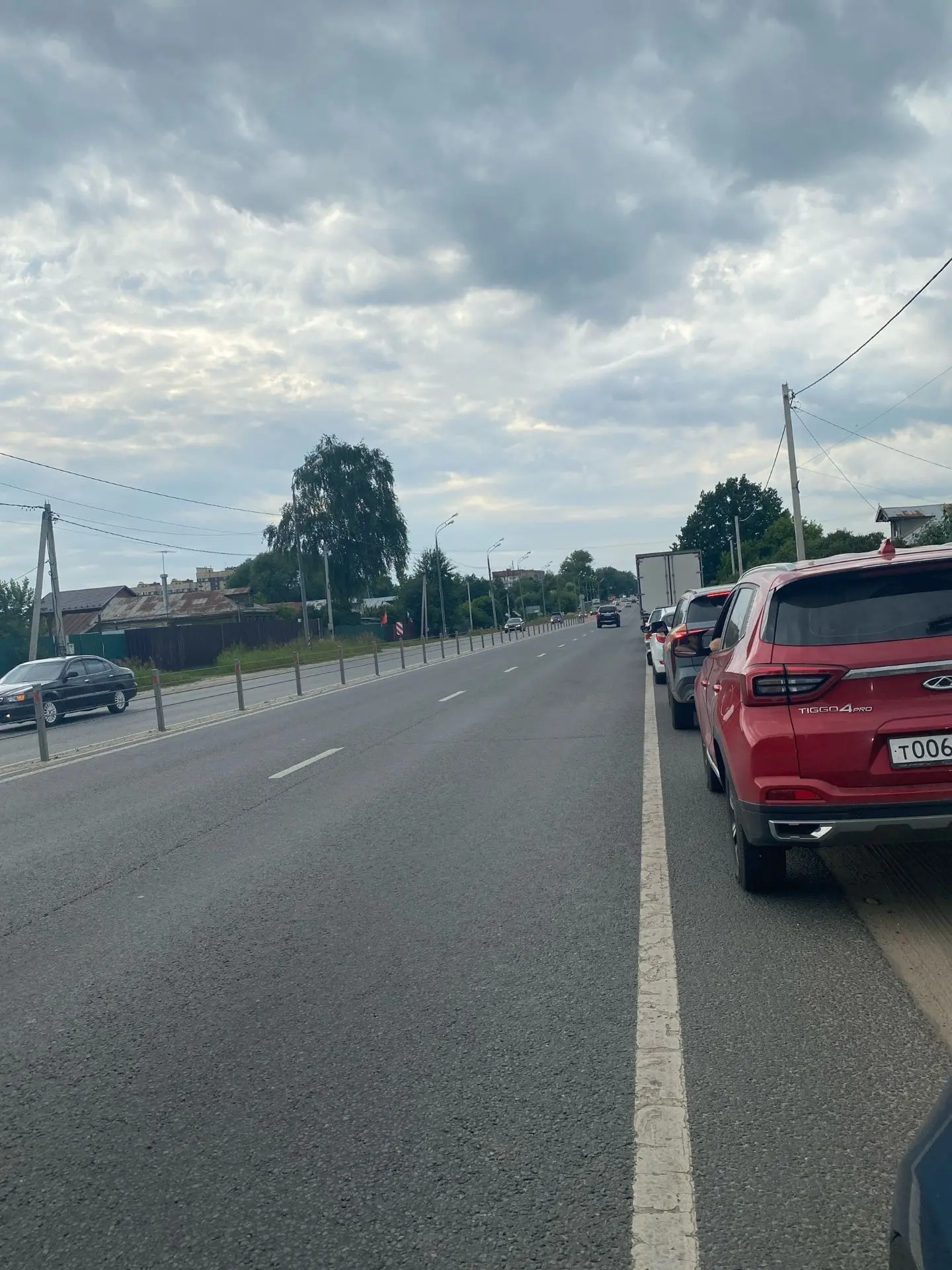 👀 Если вдруг вы собрались заправиться на СХТ в Бронницах на Роснефти. Очередь от Носор...