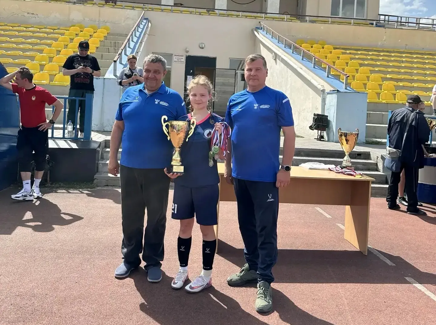⚽️ Старостаничные футболистки – в числе лучших команд области  ✅ В понедельник, 19 мая, на стадионе 