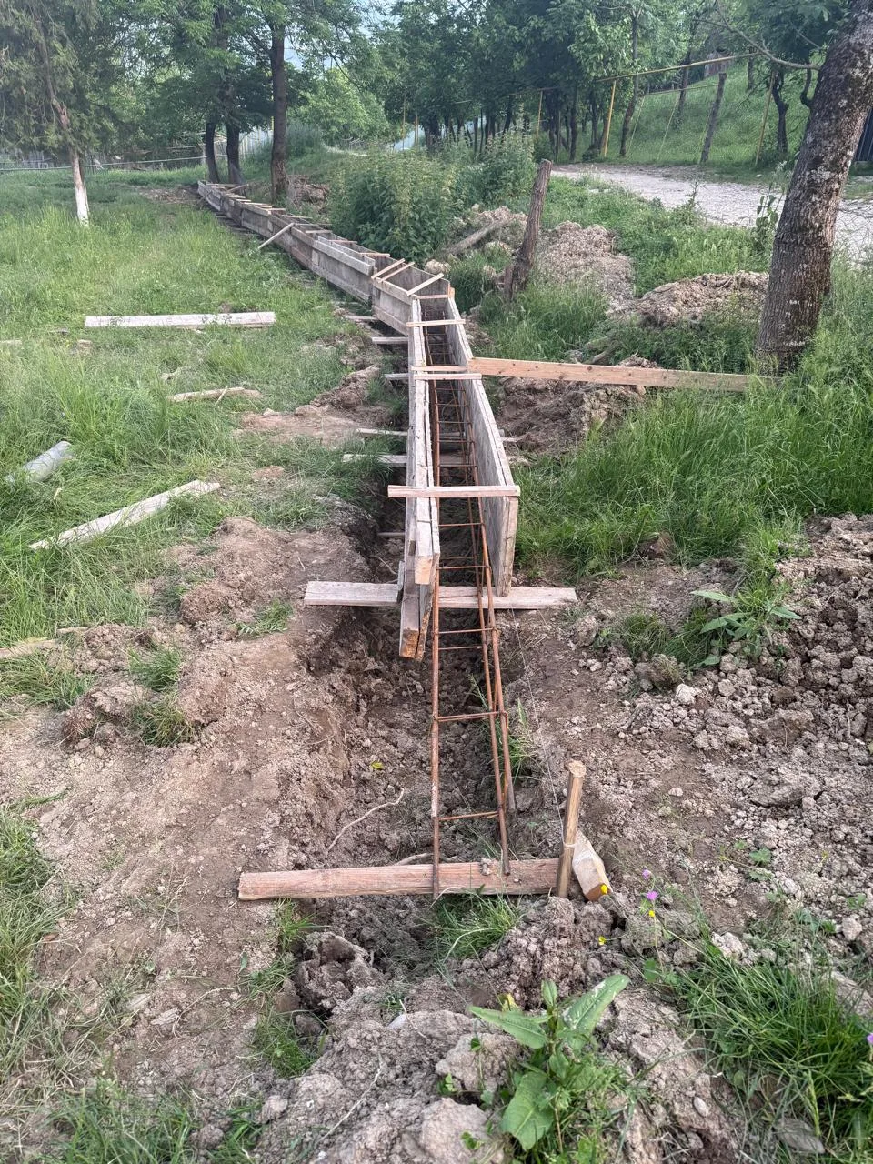 В селе Шихикент стартовали работы по возведению новой детской игровой площадки. Этот пр...