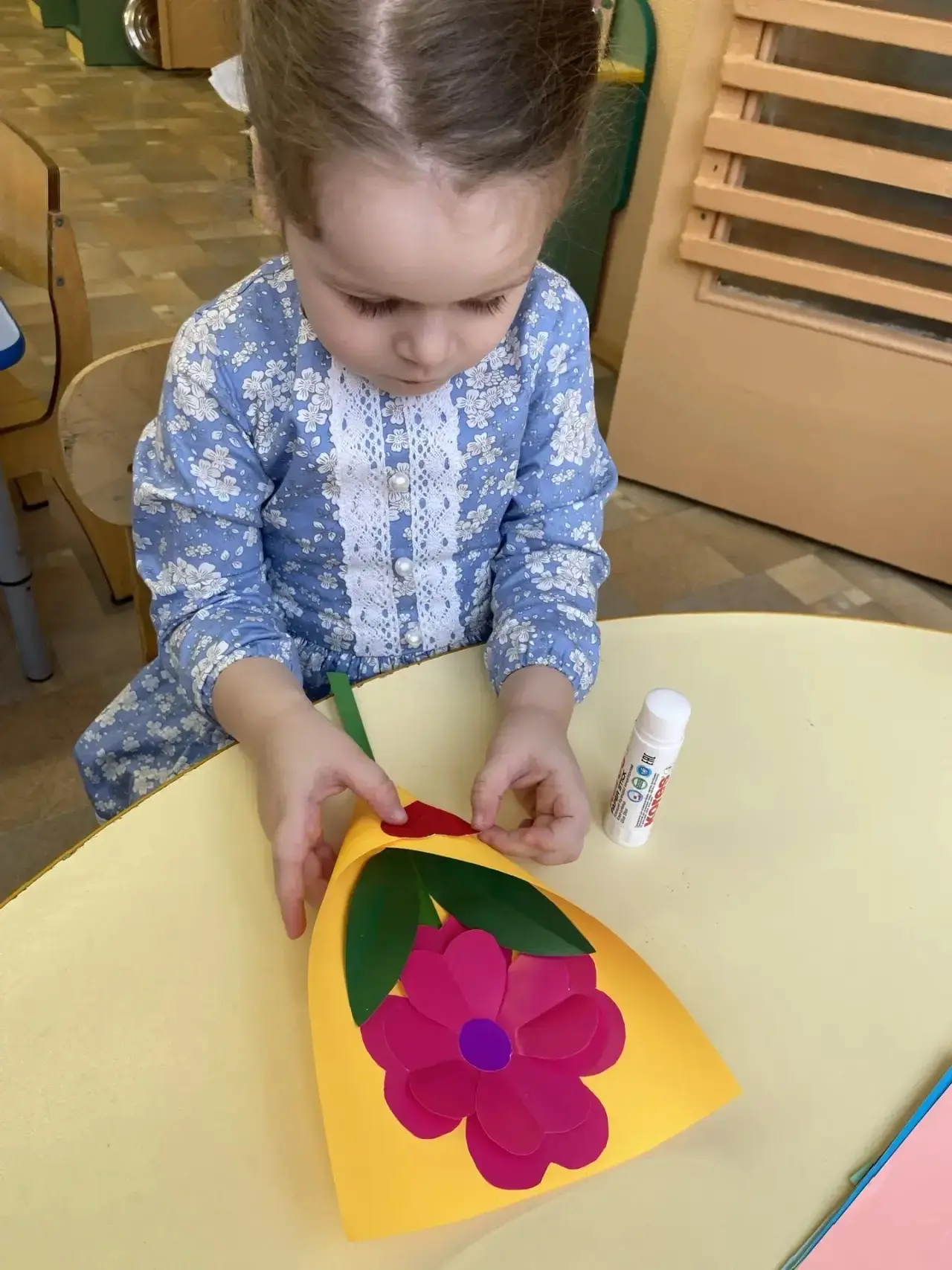 Цветы для мам  🌷🌷🌷Дорогие мамы! В преддверии 8 Марта ребята из группы 1 с любовью подготовили для ва