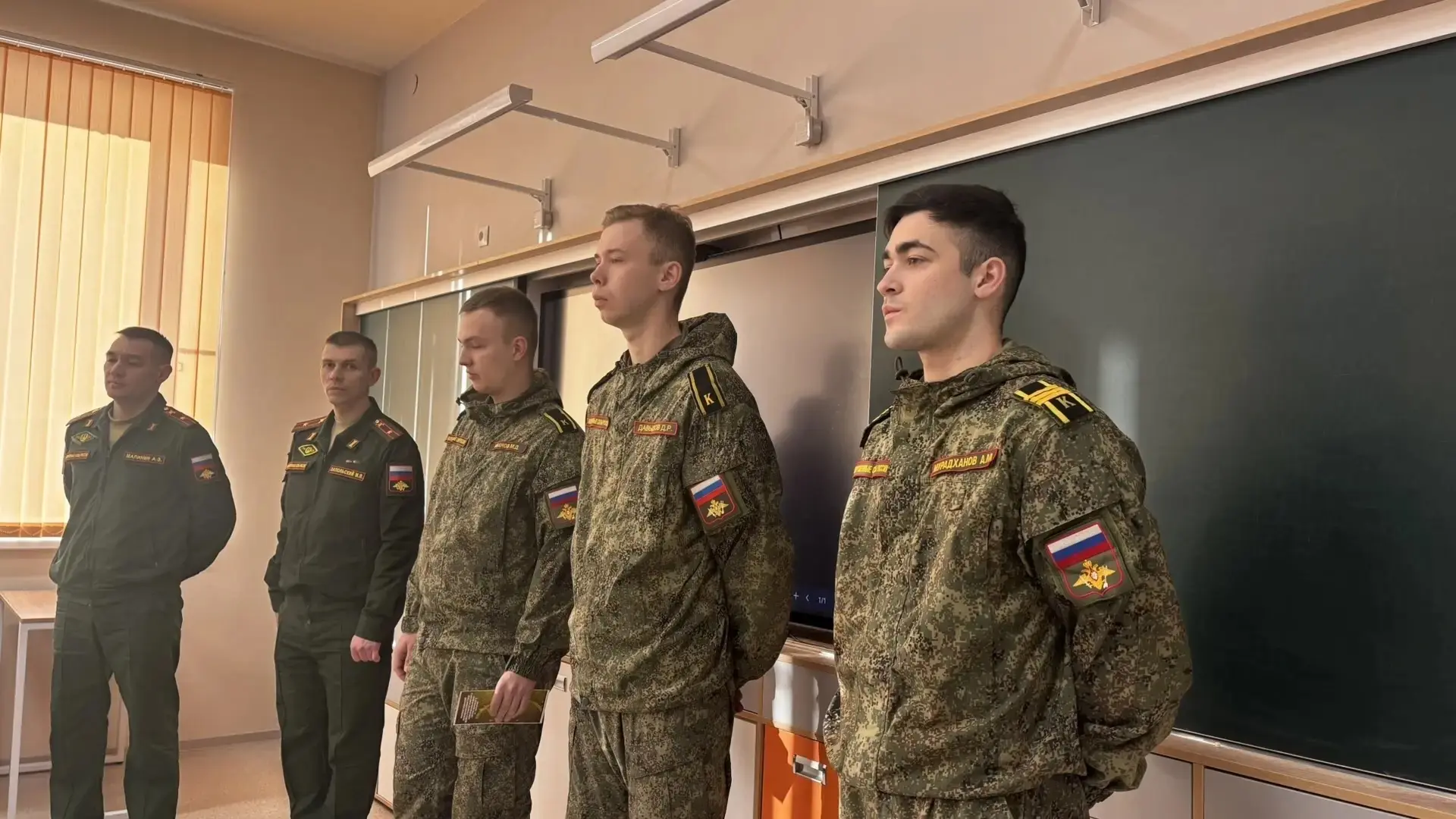 Профориентационная беседа для 10–11 классов  Сегодня с учащимися 10-х и 11-х классов прошла профорие