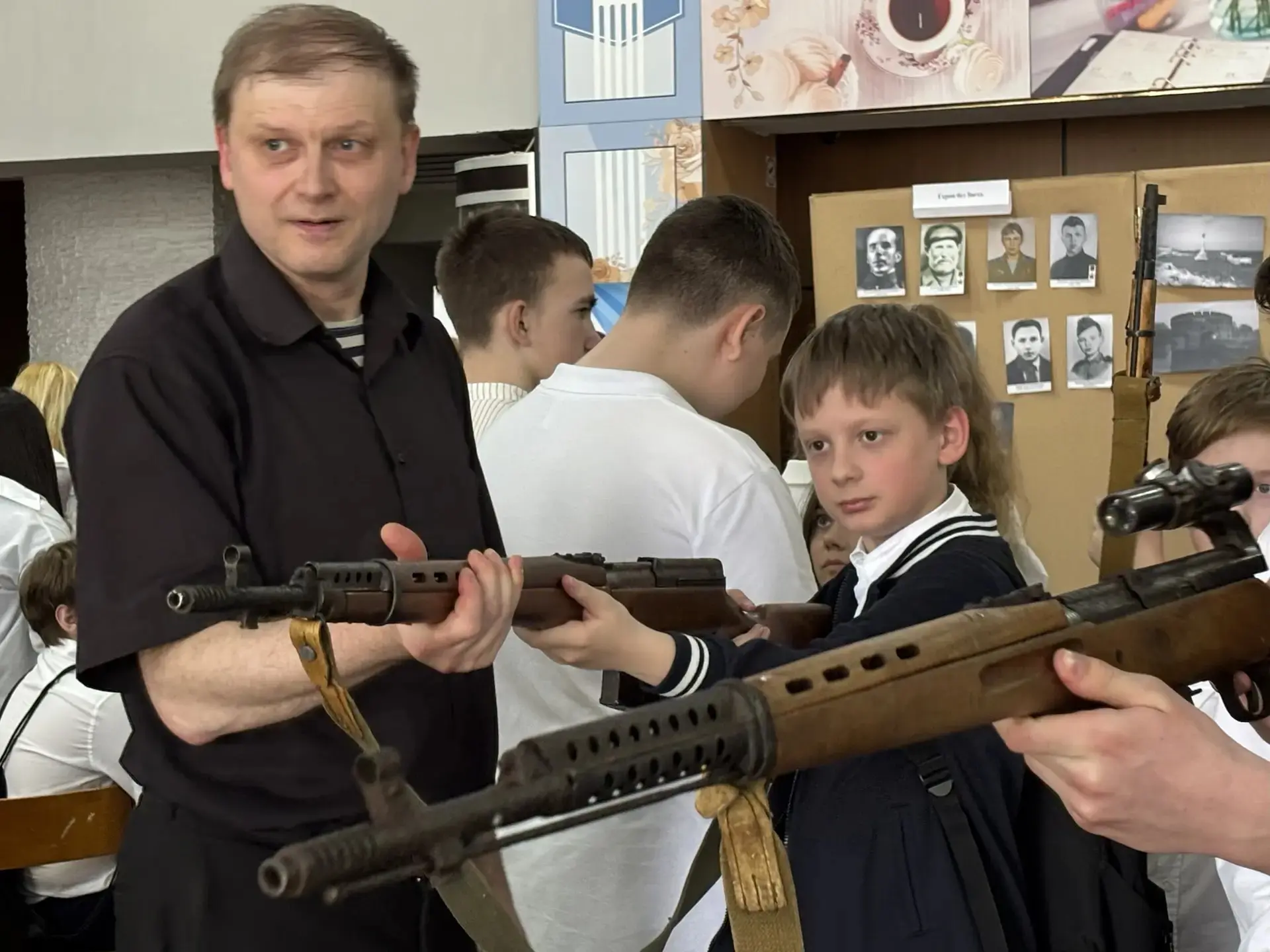 6В класс² — в Военном музее Дворца молодёжи в Подольске! 🔥🇷🇺  С первого шага — дух истории и патриот