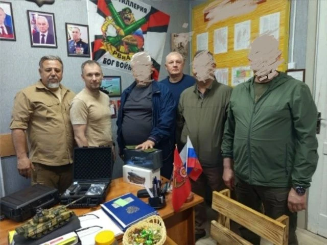 ПРОДОЛЖИМ ПОДДЕРЖКУ НАШИХ РЕБЯТ‼️ "Командировка в ЛНР и ДНР. Доставили и передали нашим бойцам гуман