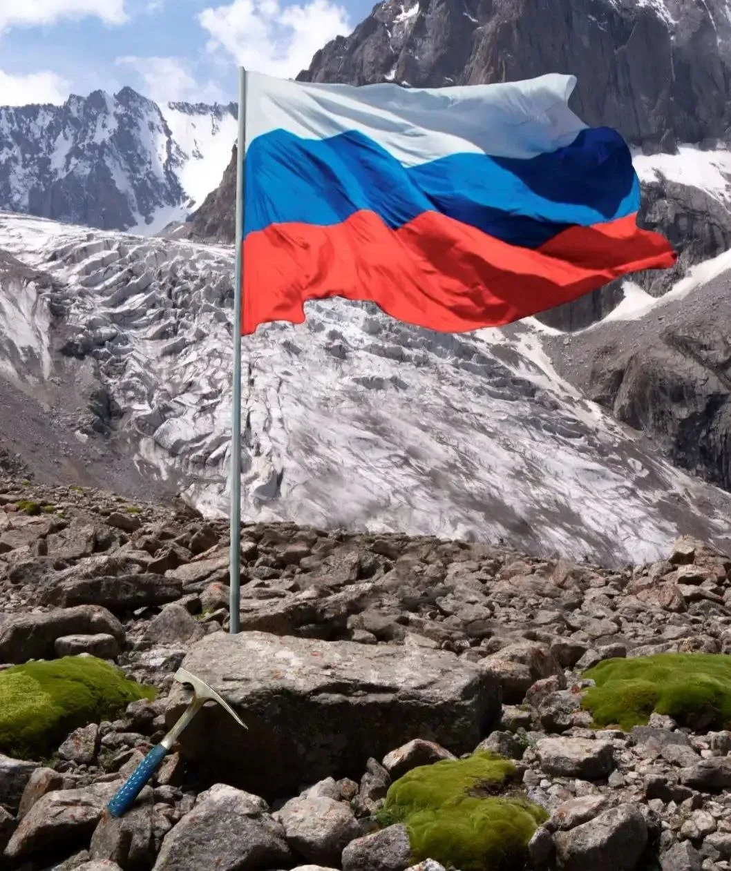 🇷🇺 22 августа – День Государственного флага Российской Федерации
