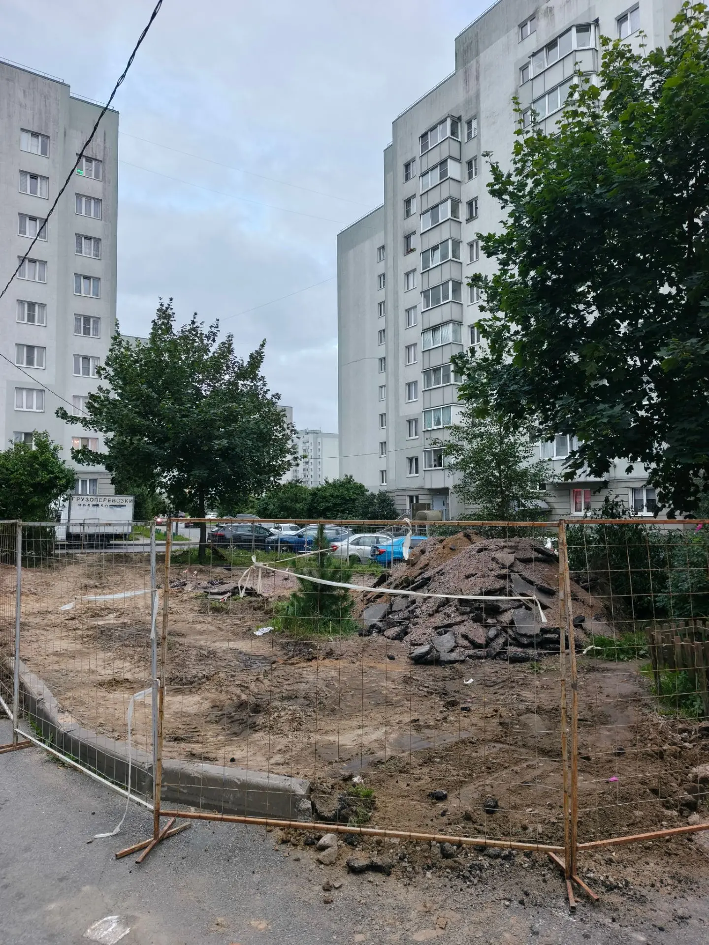 Что то строится у Приозерского 12/2