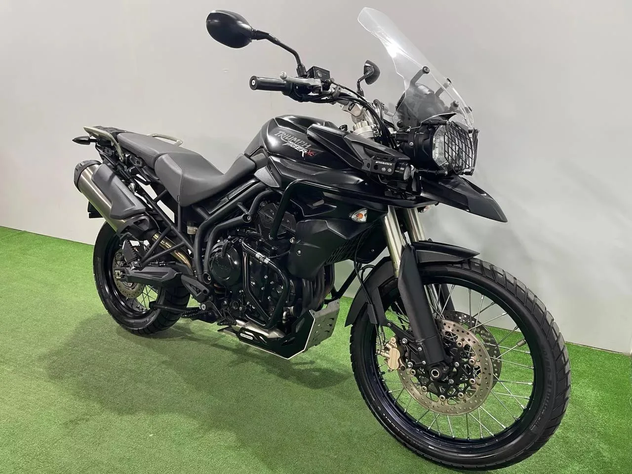TRIUMPH TIGER 800XC в наличии во Владивостоке  Характеристики:  - 2012 год - объем 800 см3 - Аукцион