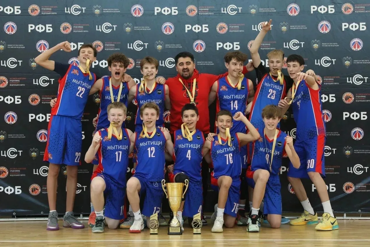 🥇🏆Золото в Покровском! Наши юные баскетболисты – чемпионы турнира памяти Д.Я. Берлина!  26 марта в с