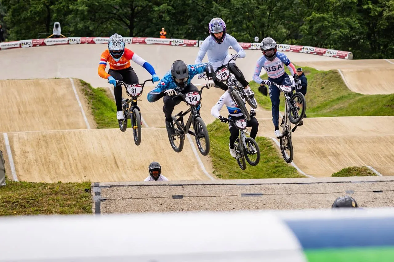 Назван состав сборной России на чемпионат и первенство Европы по BMX-гонкам во Франции ⚡️
 
В нейтра