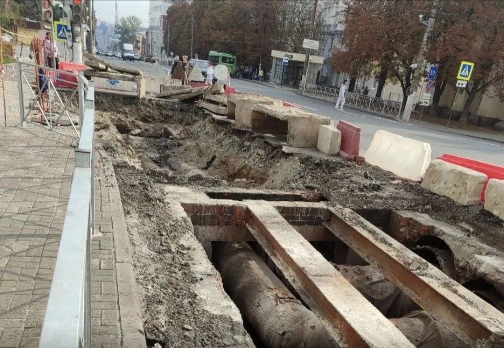 Курские власти озвучили причины частых поломок на сетях.