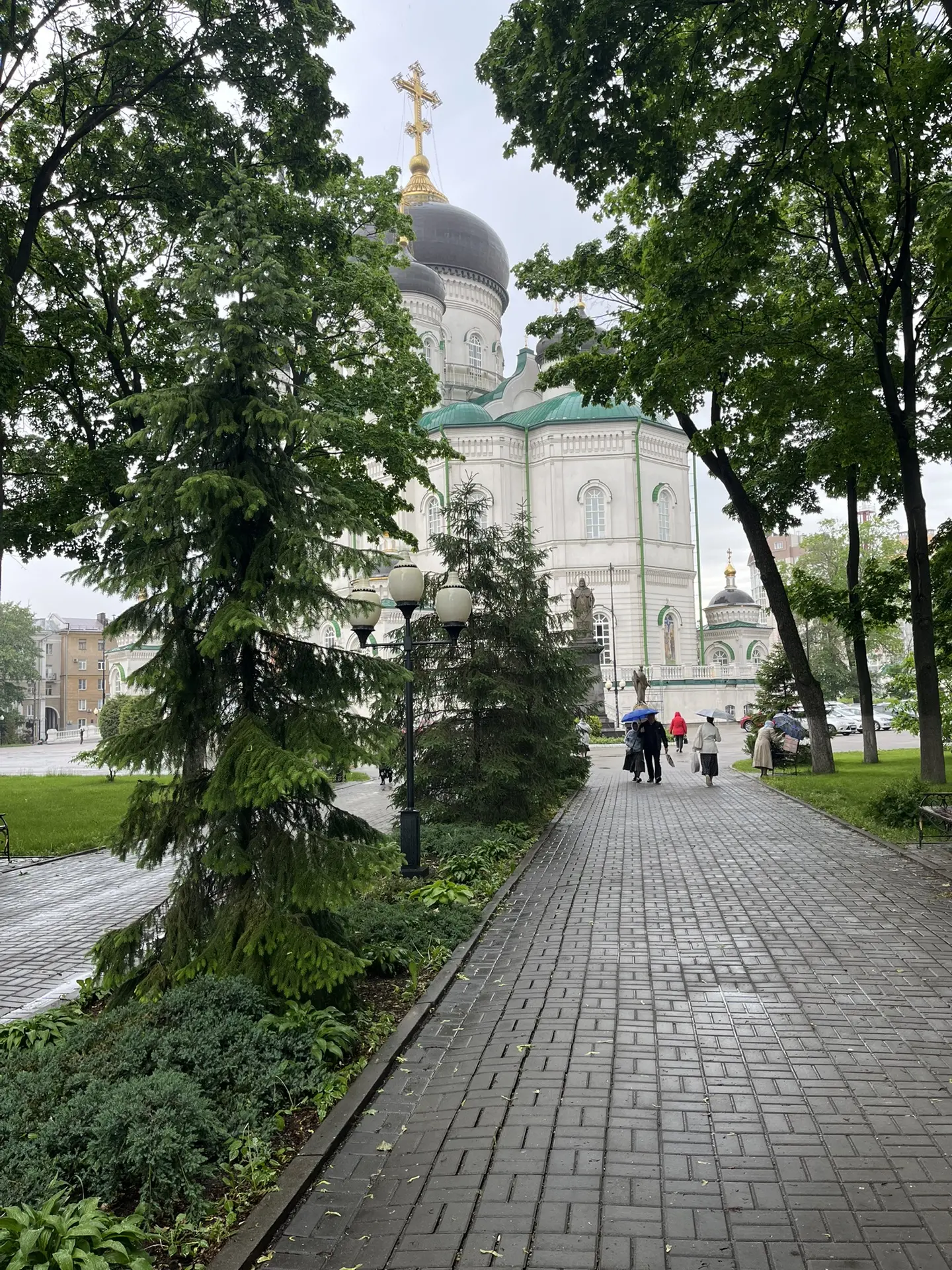 С Троицей, друзья! 🌿🙏