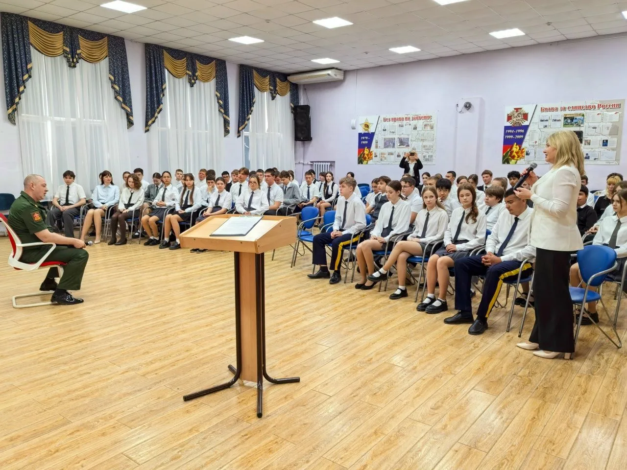 Патриотизм в сердце: классная встреча в Икрянинской СОШ   В Икрянинской средней школе состоялись тра