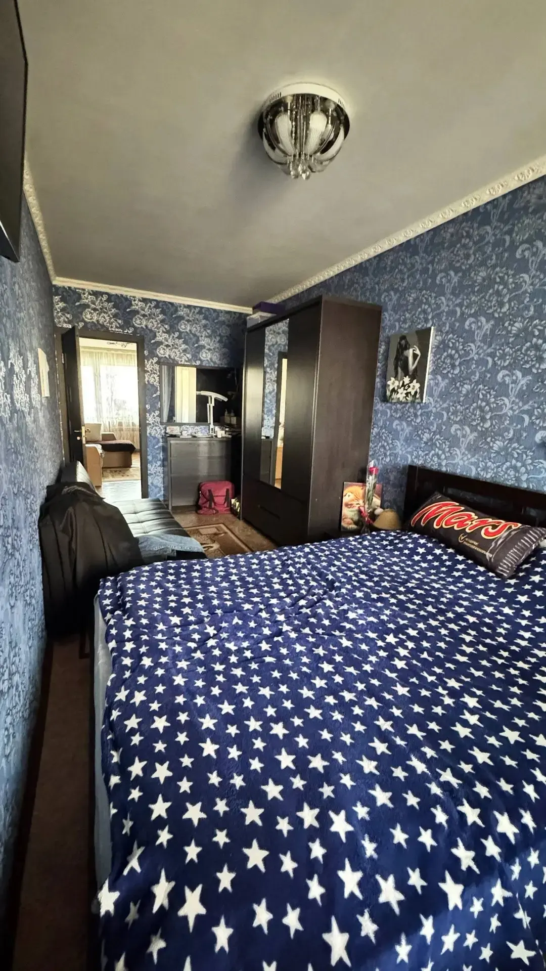 🏡 Продаётся 3‑комн. квартира в центре! 📍 Ул. 9‑й Авиадивизии, 2, 5/9 эт.  📐 59,5 м², не угловая.  ✅ 