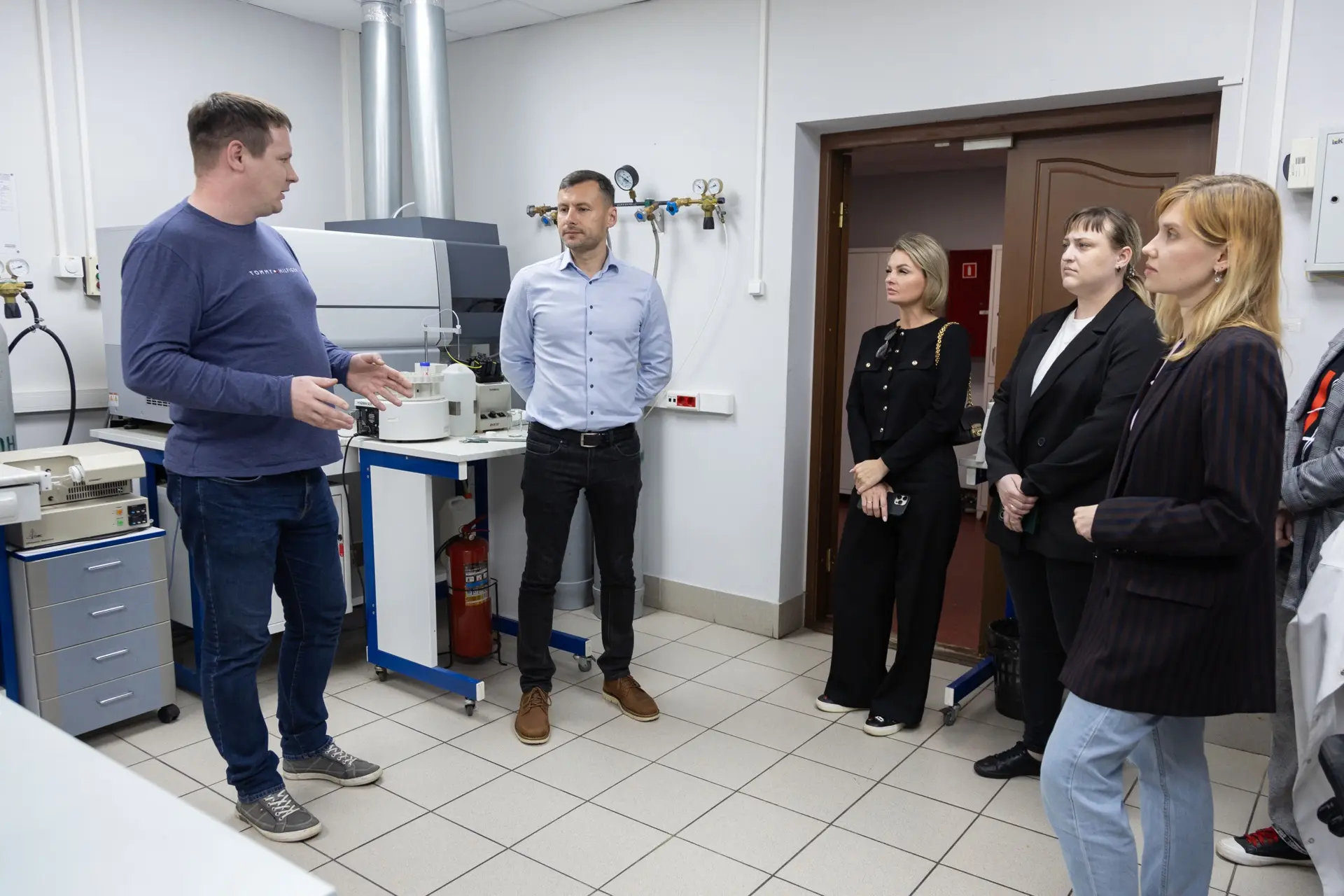 🧪 Архангельский водорослевый комбинат познакомился с лабораториями САФУ  Центр коллективного пользов