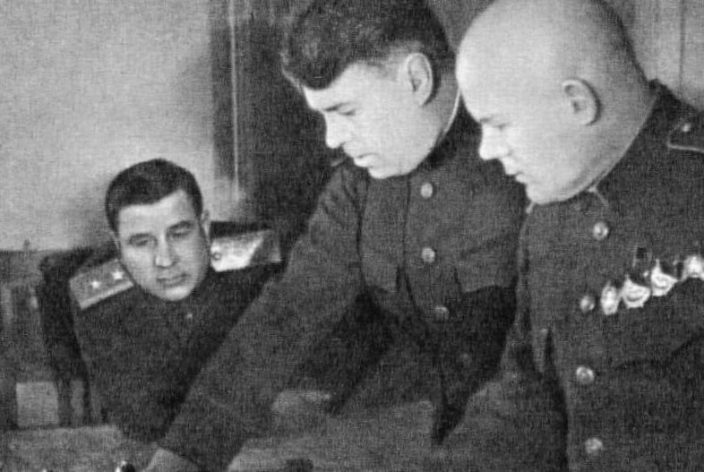 3 октября 1944 года завершилась Бухарестско-Арадская наступательная операция войск 2-го...
