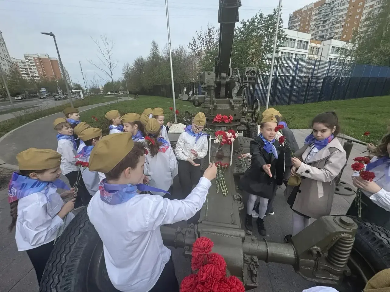Мы помним! Мы гордимся!  Учащиеся школы №1544 приняли участие в городском образовательном проекте «М