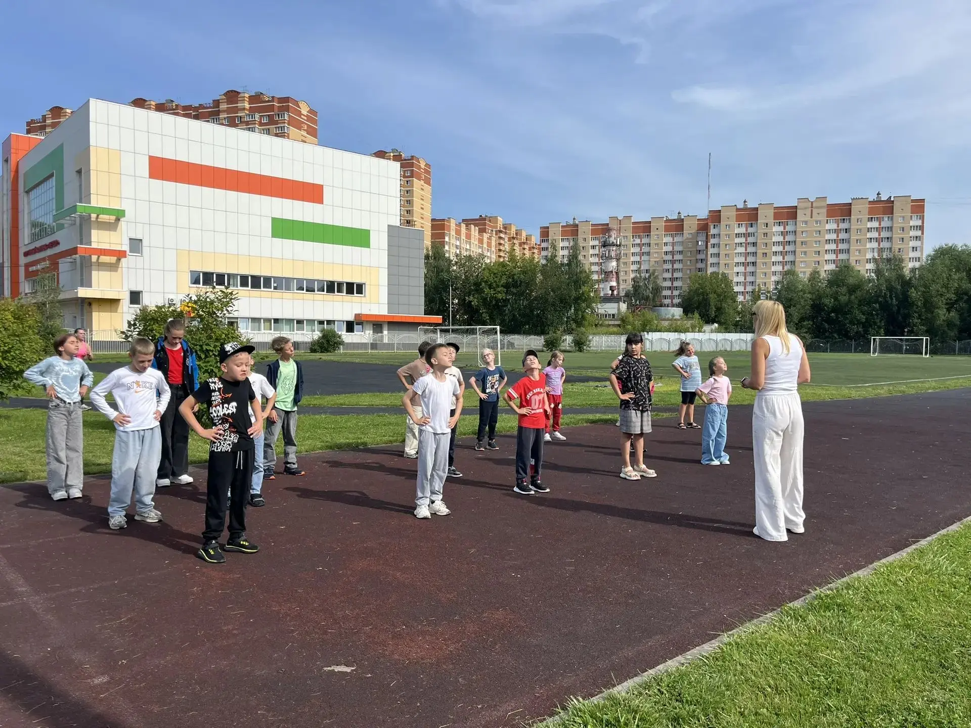 🌟Сегодня в лагере  «ВЕСЁЛЫЕ РЕБЯТА» - День гаджетов и интернет-безопасности. 👾