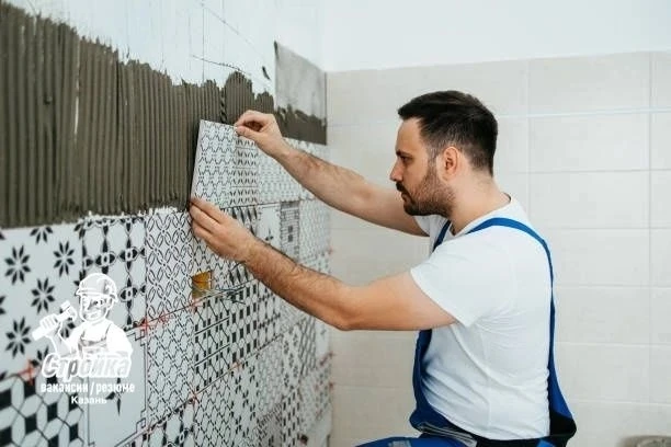 ✅ Требуется Плиточник