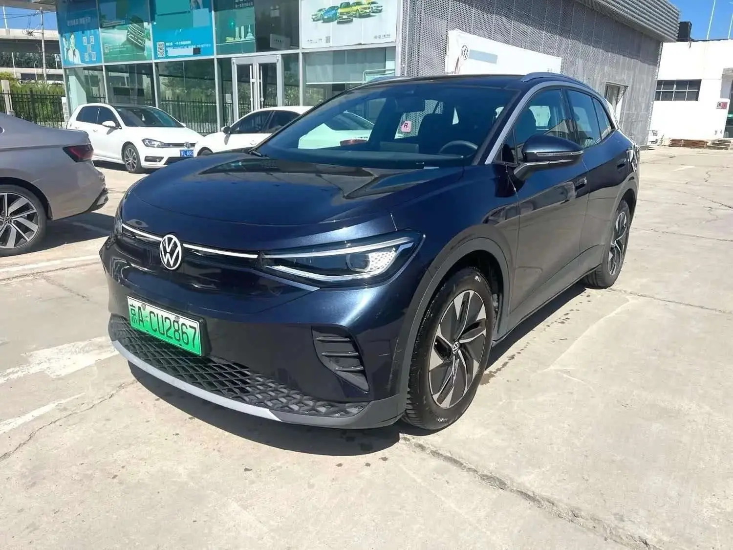 Volkswagen ID.4 

Характеристики:
⚡️год выпуска 2024
⚡️ электро🔋, запас хода 450км. 
⚡️привод 2 wd
