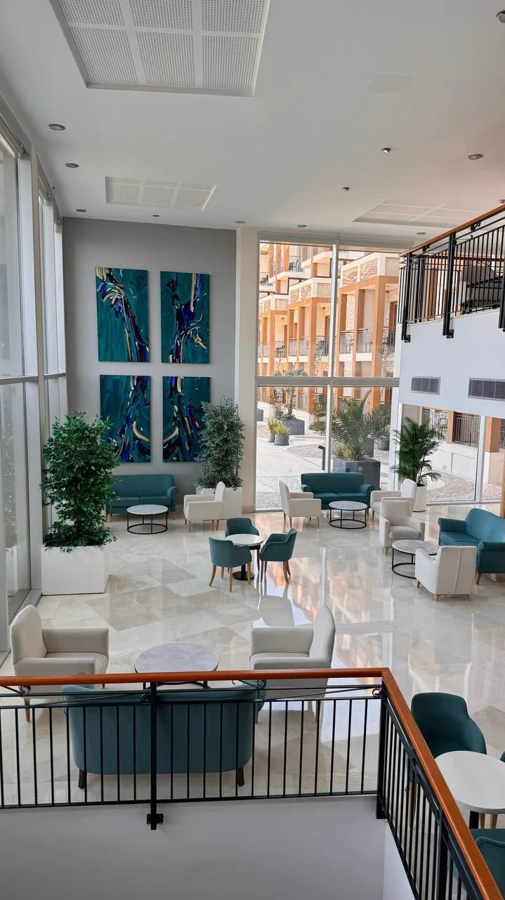 🏞 Место силы с видом на Грецию

Kefaluka Resort 5* — отель в красивейшей бухте Акъярлар с открыточн