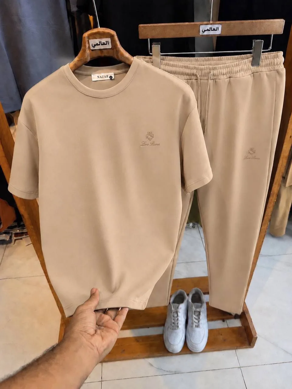 Новинка 2026 
Мужской костюм двойка 
Loro Piana 🧵
 
Размер:48.50.52.54
Цена: 1300₽
Цена упаковки 12