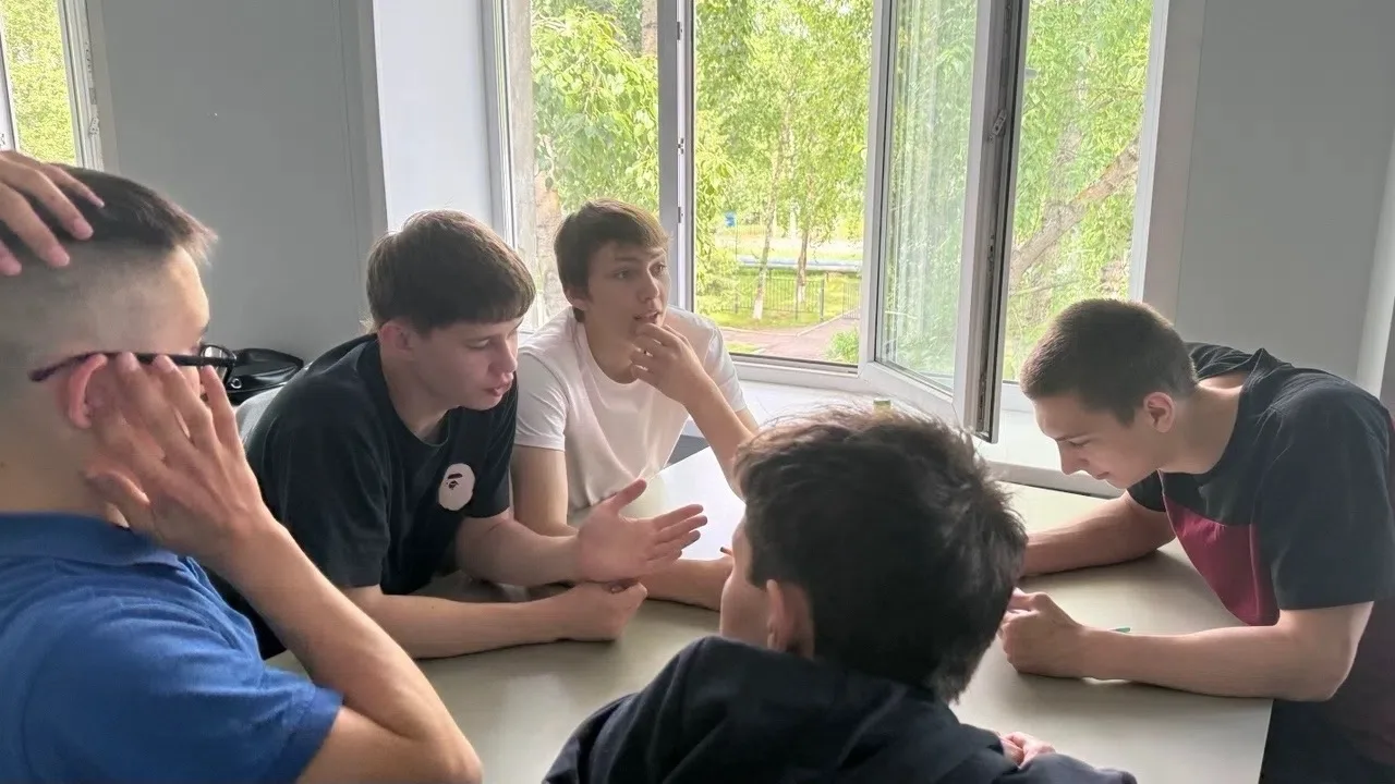📖✨" Вместе с Пушкиным",под таким названием состоялся квиз для студентов СЛТ

Более двух столетий на