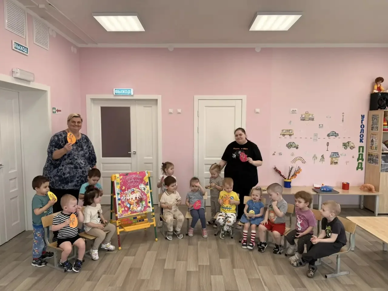 Сегодня у наших малышей групп «Одуванчики», «Светлячки» и «Неваляшки» прошел большой праздник, посвя
