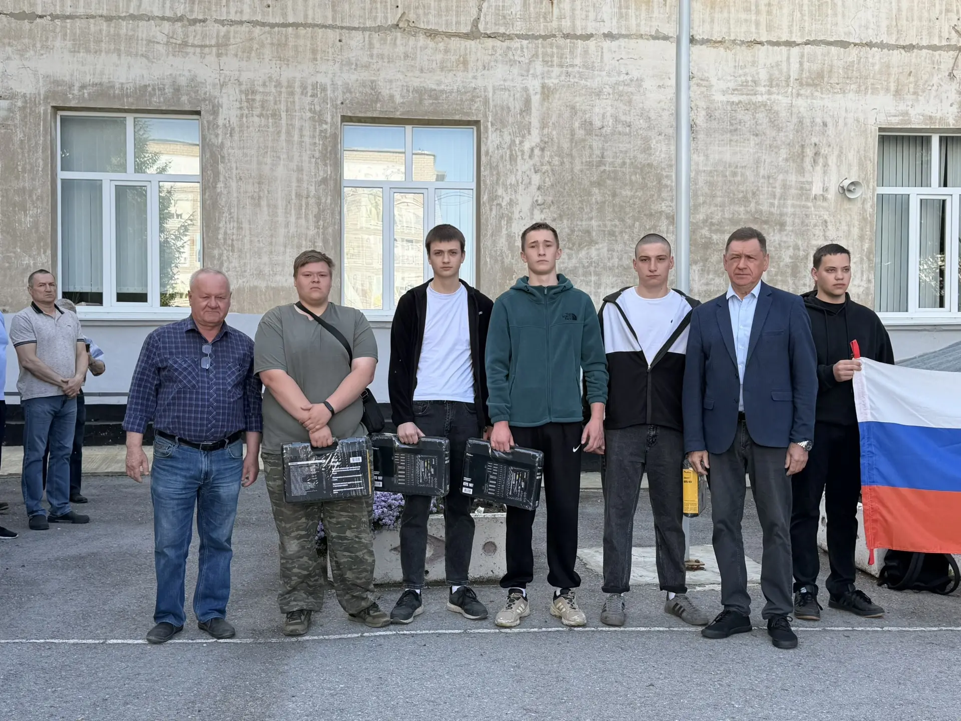 18 мая студентов группы М-2-2